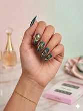 Teal Gold Cat-Eye Press-On Nails (24 Pcs) with Glue Stickers