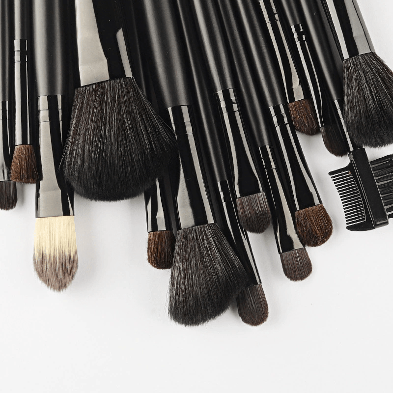MakeUp Brushes Set For Different Purposes - 24 Pcs Professional Brush Kit - Aarvana